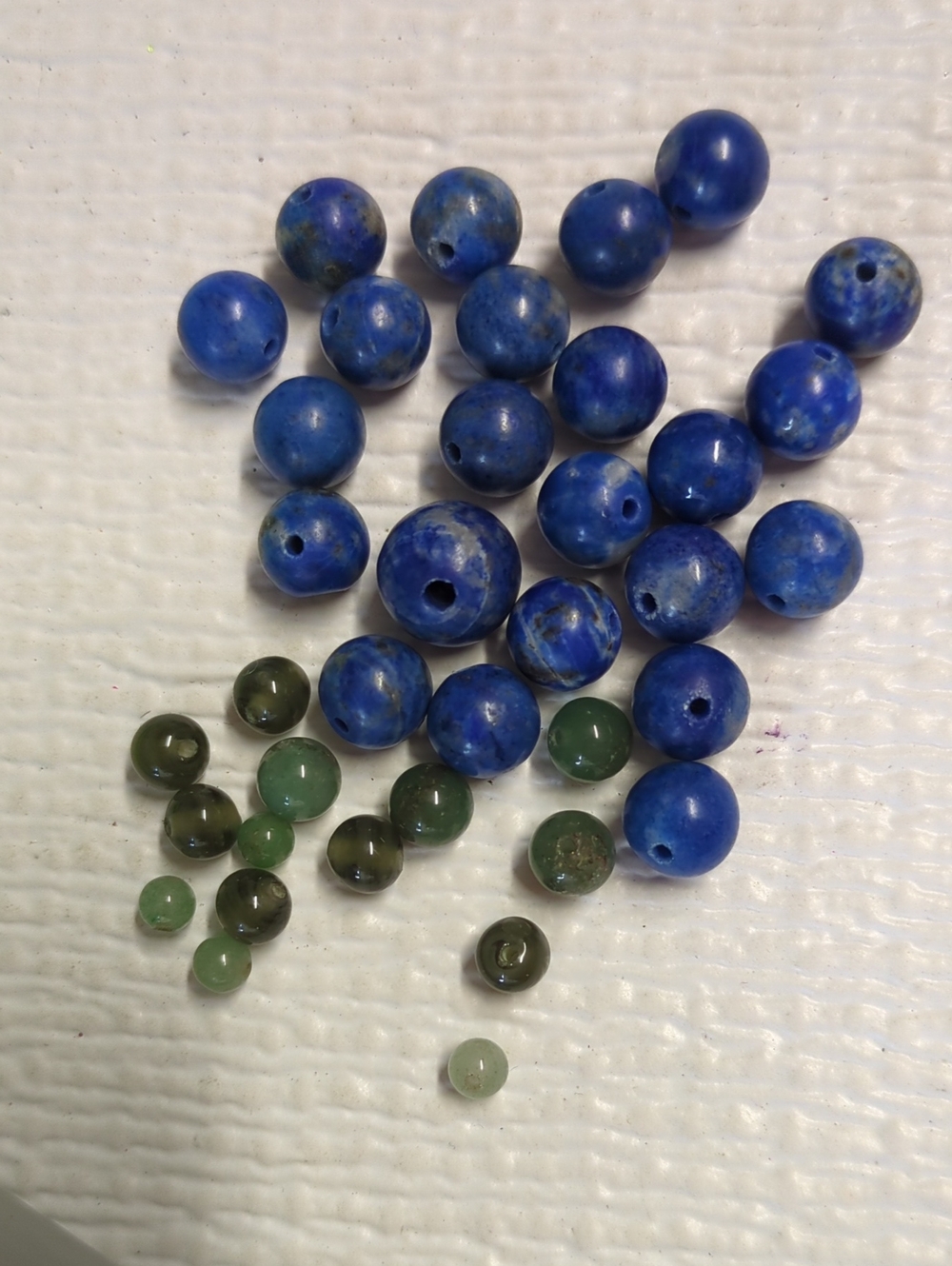 🩷5/20🩷R69 Lapis Lazuli and Green Stone Beads - Round Drilled